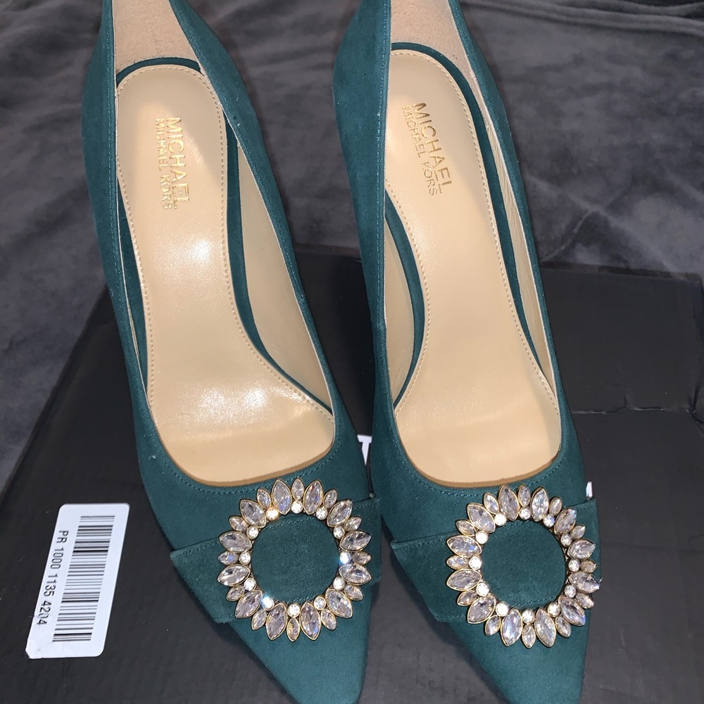 Green heels - Picture 2 of 4